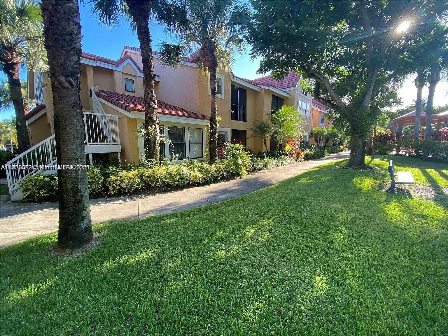 10581 SW 155th Ct 1222