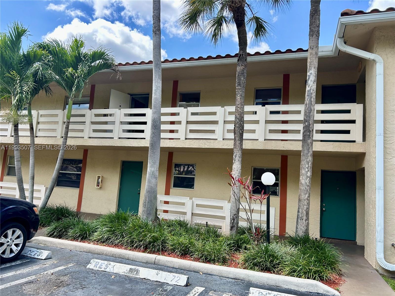 COUNTRY GARDENS CONDO - Residential Lease