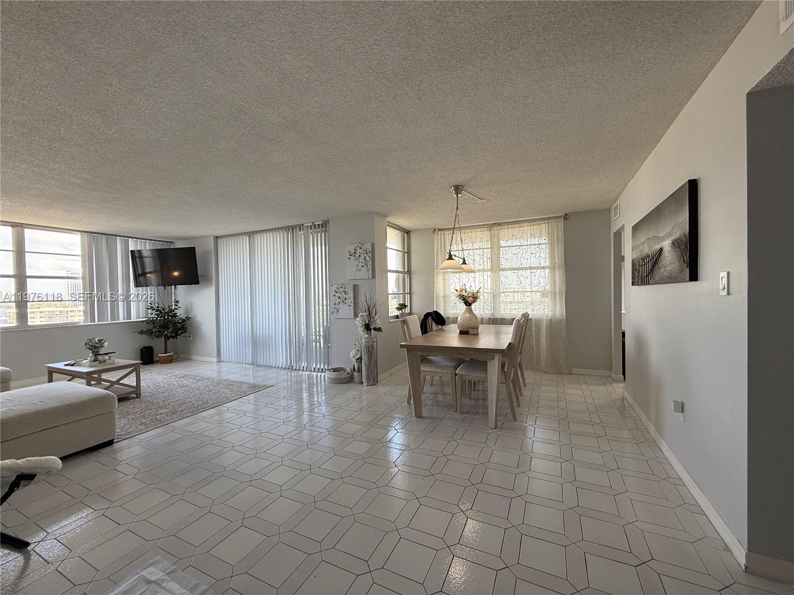 DEL PRADO MARINA - Residential