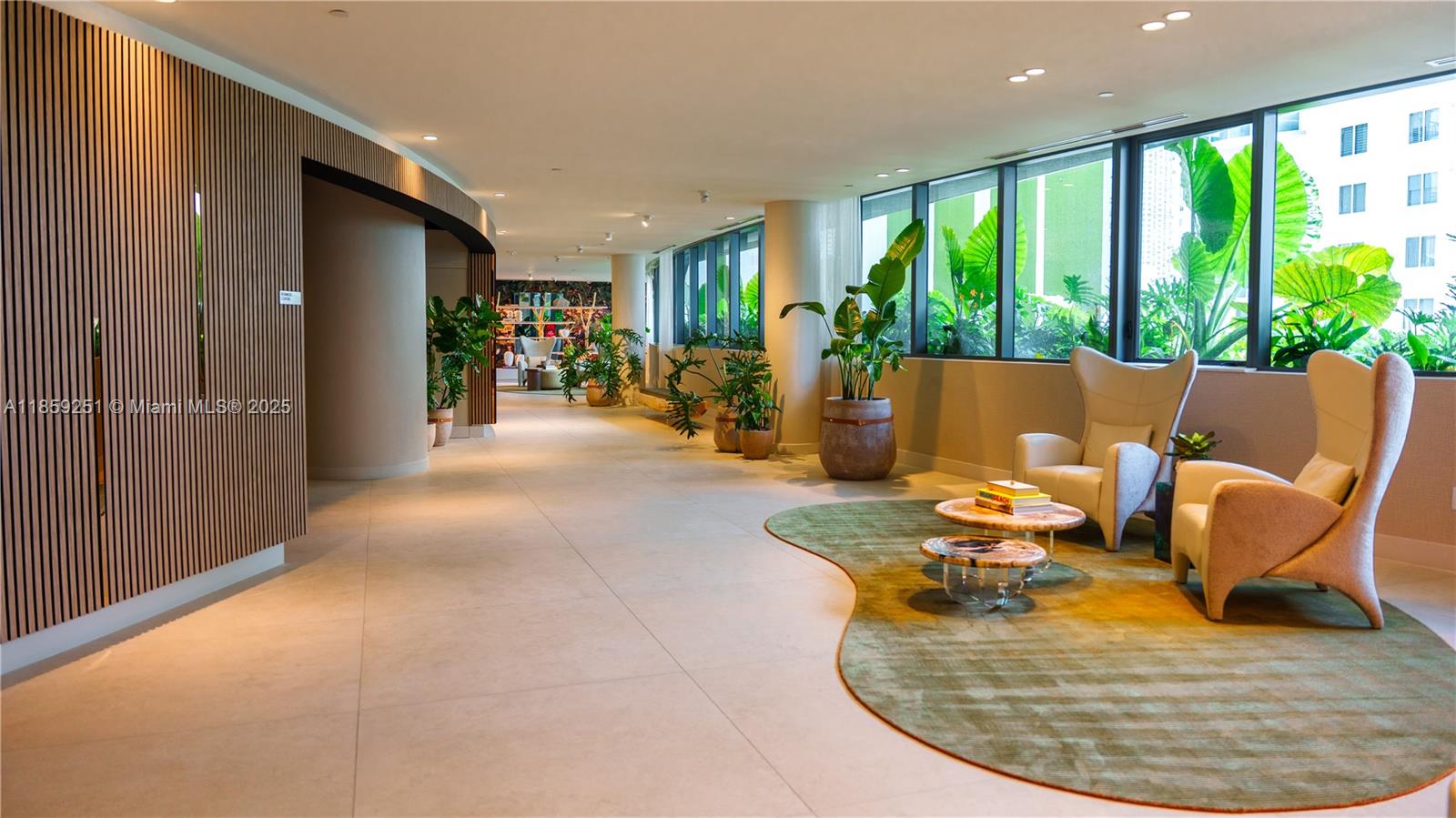 ARIA RESERVE SOUTH TOWER - Residential Lease