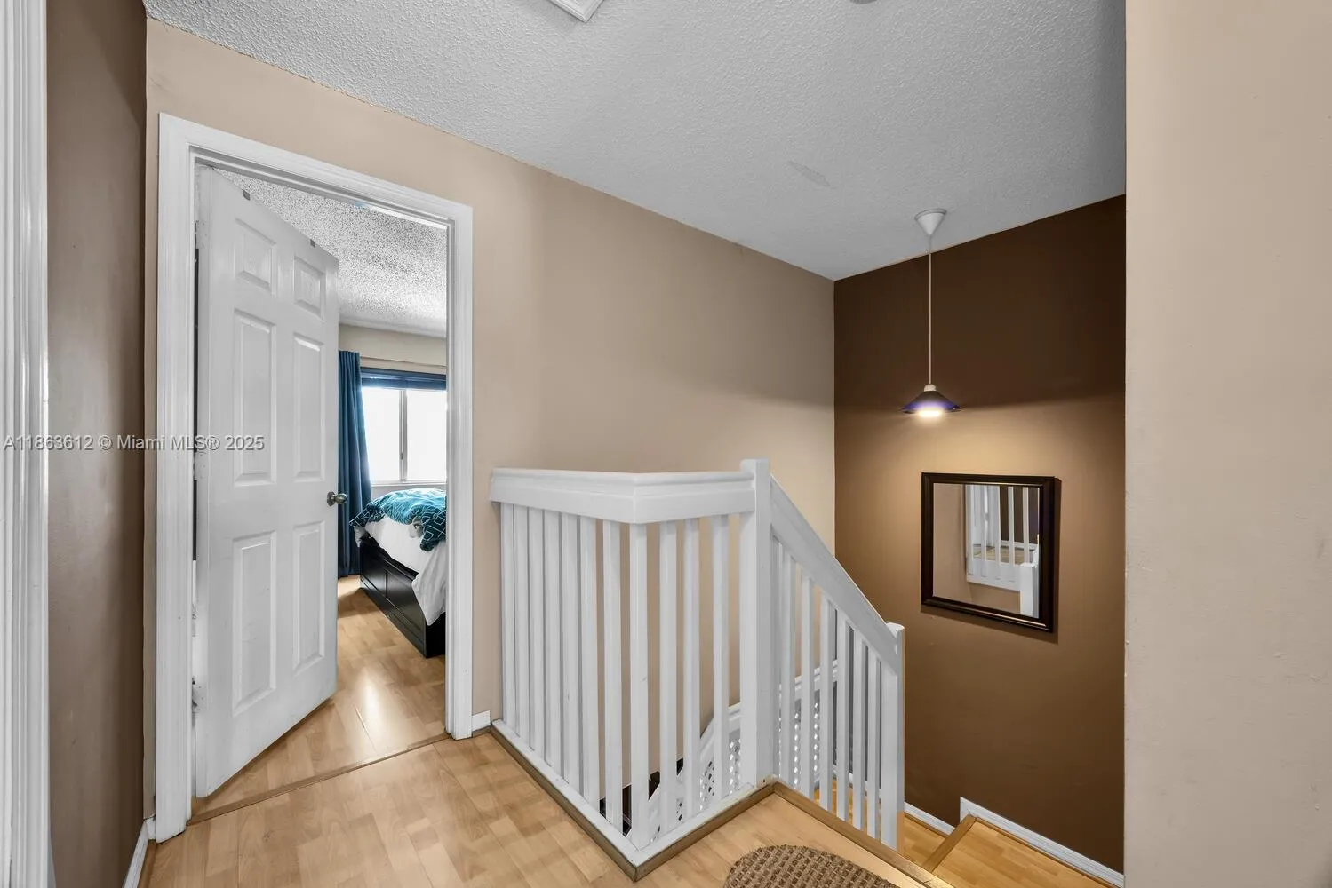 Pembroke Pines, Florida 33029, United States, 3 Bedrooms Bedrooms, ,3 BathroomsBathrooms,Residential,Active,197949