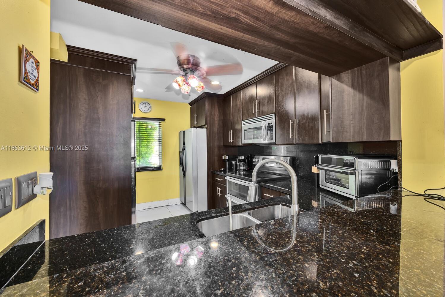 CHAPEL TRAIL II - Residential