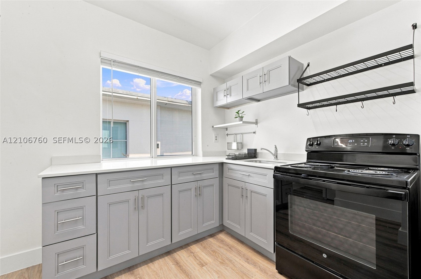 319 80th St 8