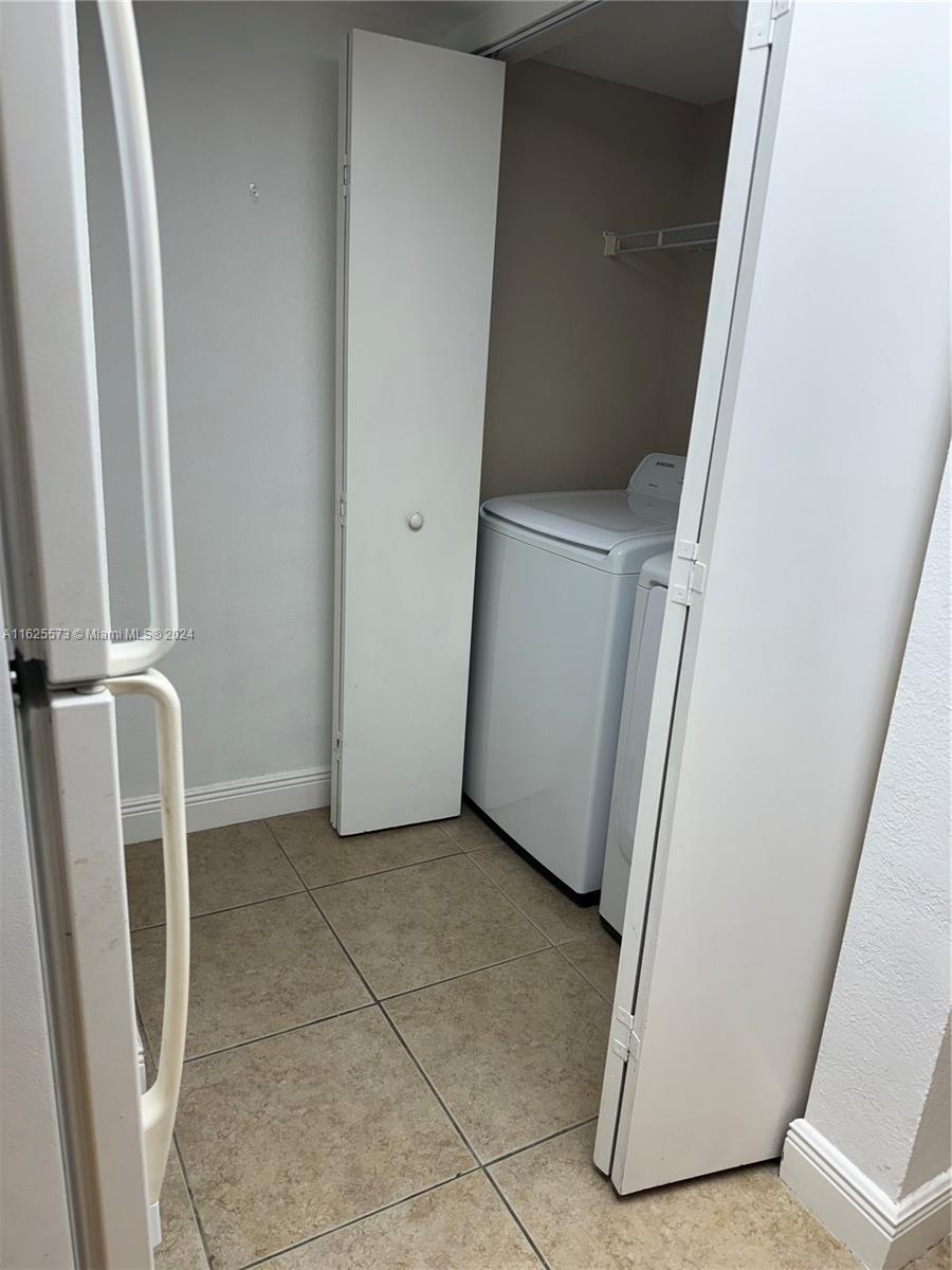 VISCONTI CONDO - Residential