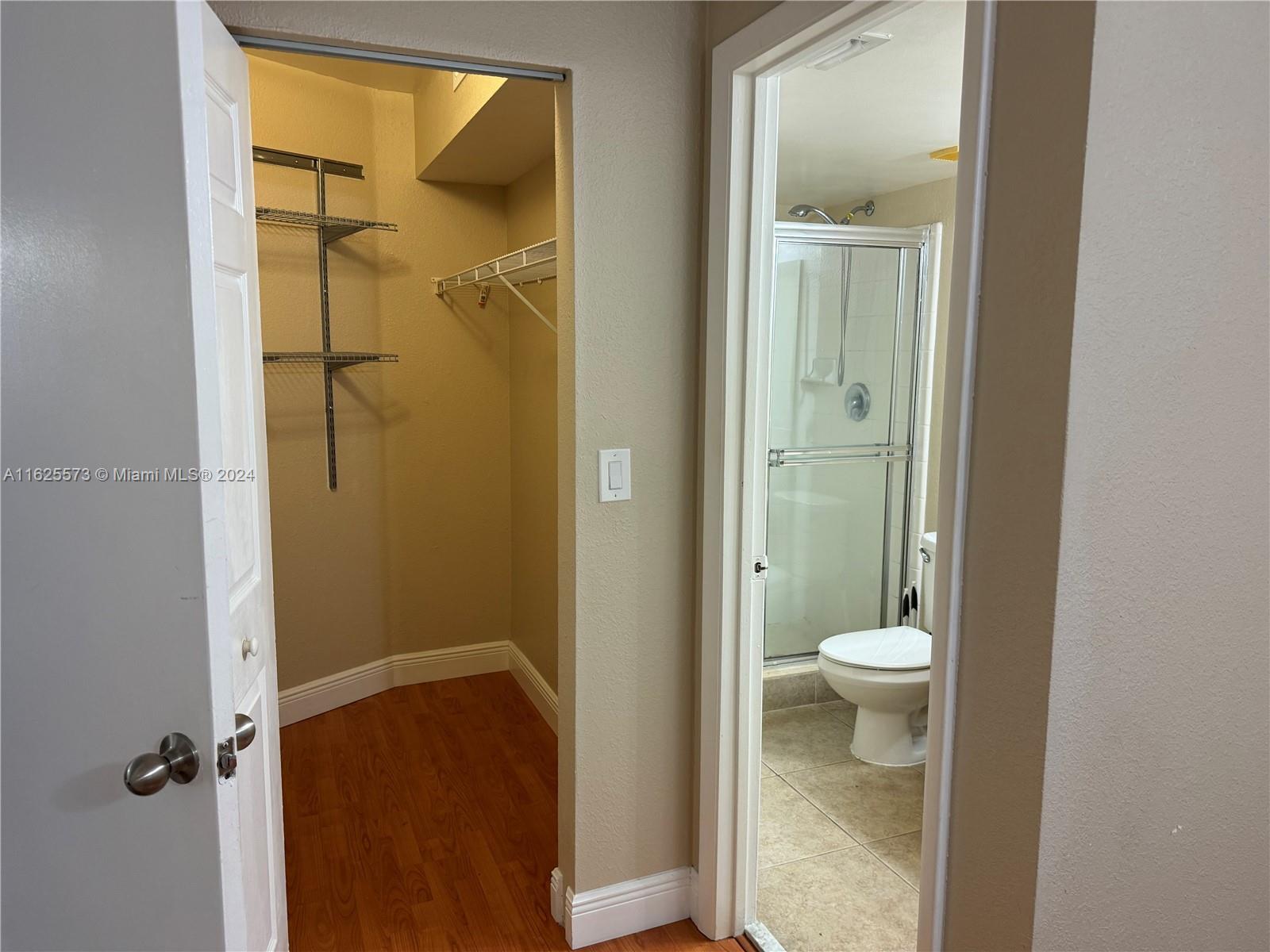 VISCONTI CONDO - Residential