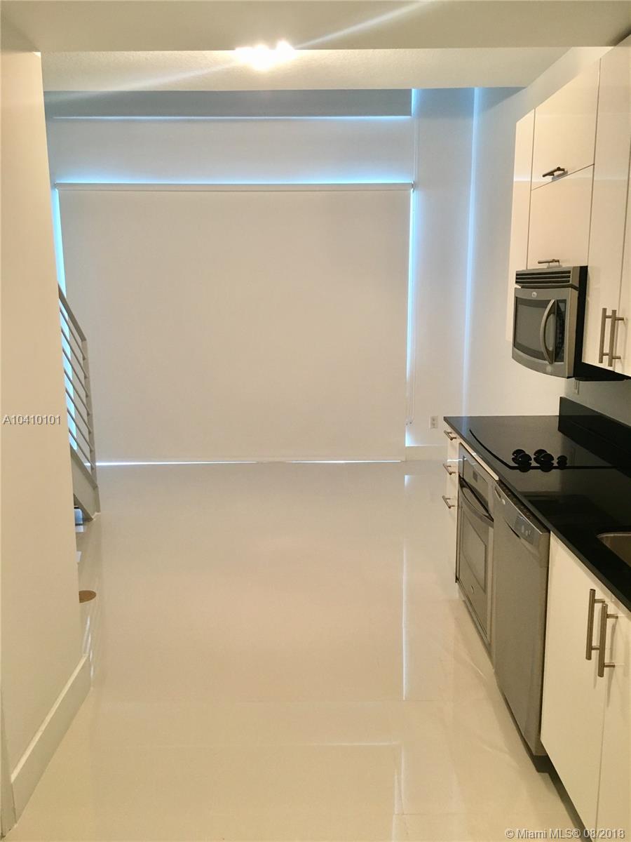 INFINITY AT BRICKELL COND - Residential Lease