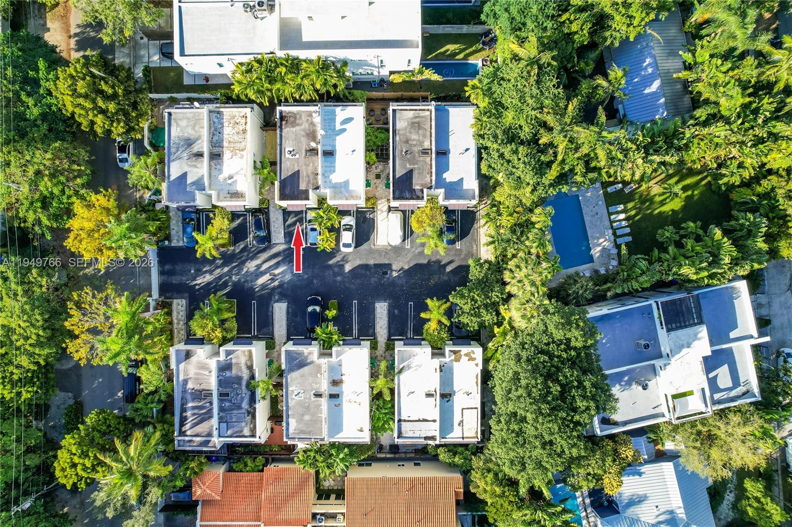 2945 Bridgeport Ave I