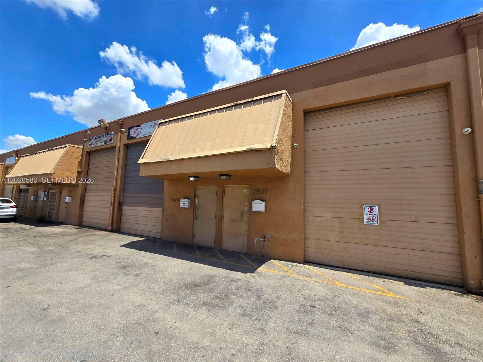 7909 NW 64th St 7909