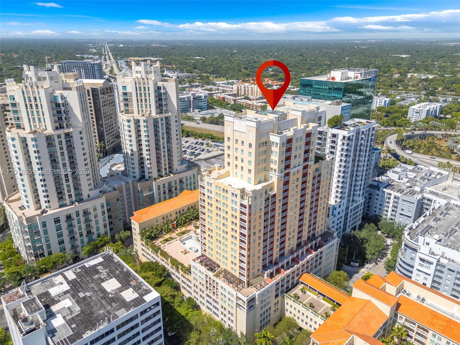 TOSCANO CONDO - Residential