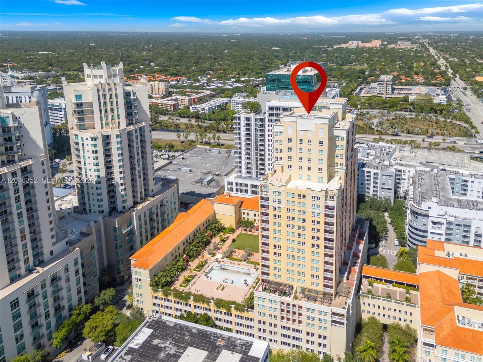 TOSCANO CONDO - Residential