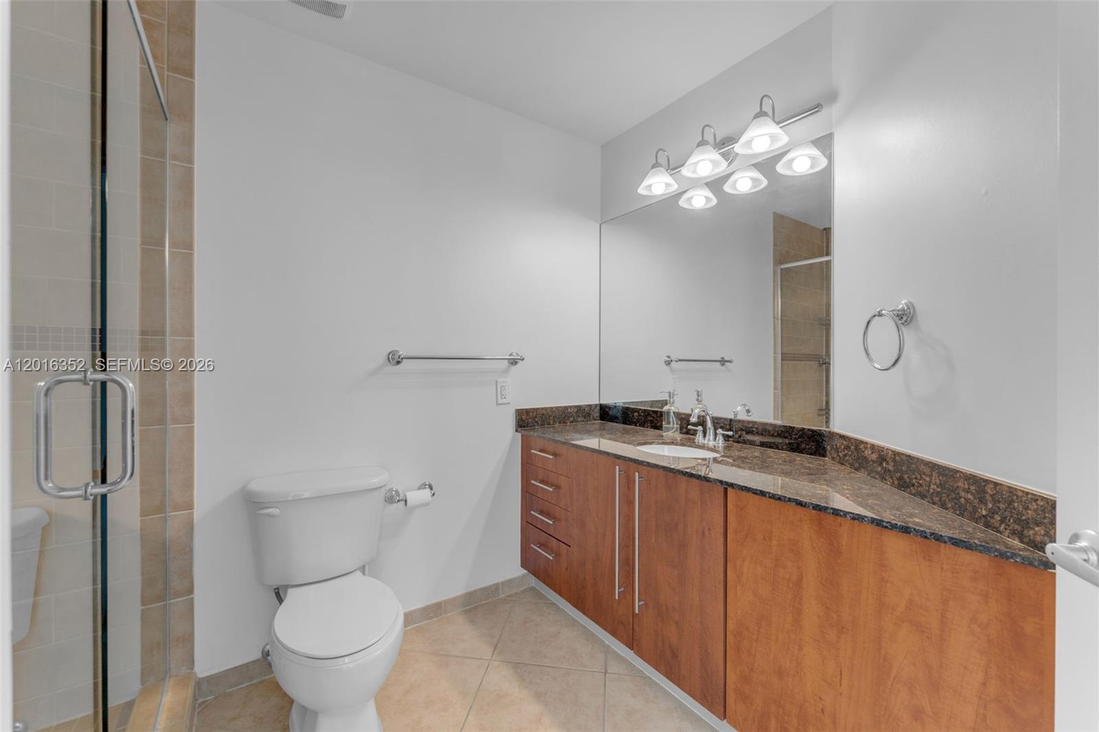 TOSCANO CONDO - Residential