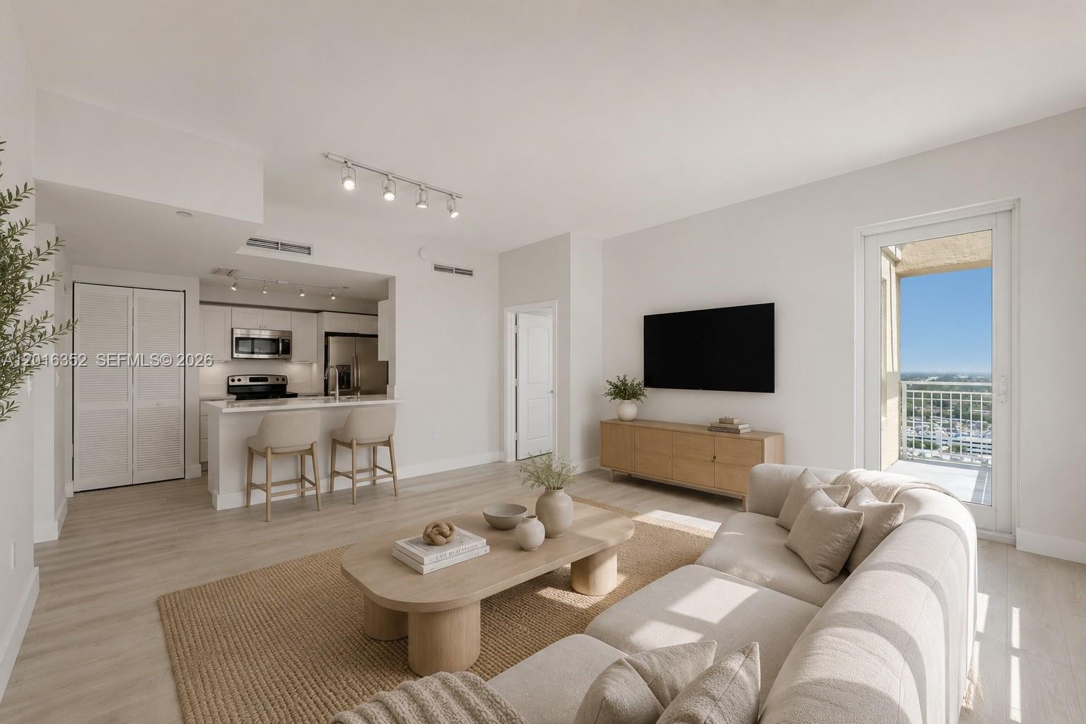 TOSCANO CONDO - Residential
