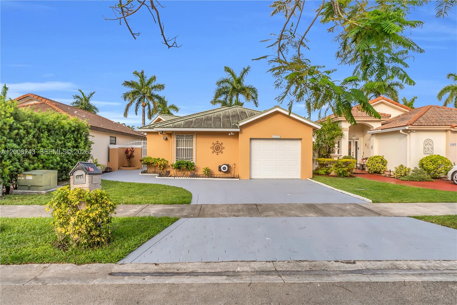 SHOMA HOMES AT TAMIAMI II - Residential