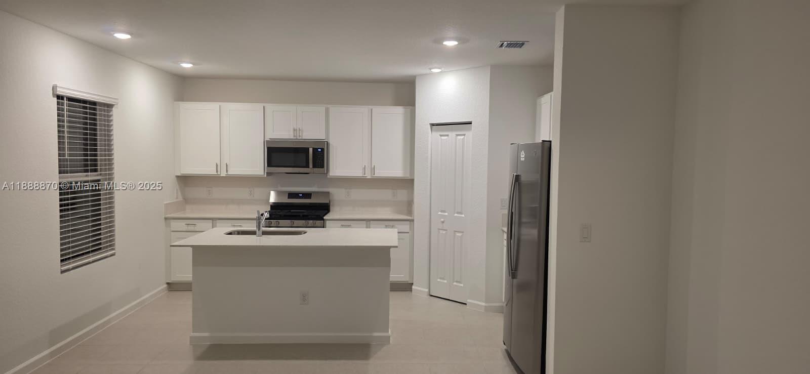 LTC RANCH WEST PHASE 1 - Residential Lease