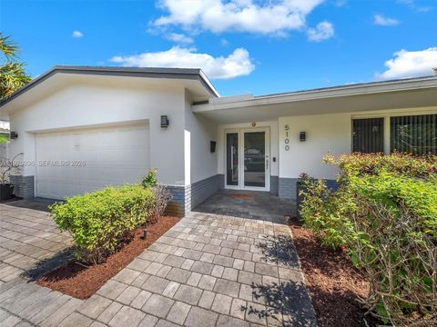 Tiny photo for 5100 NE 14th Ter, Fort Lauderdale, FL 33334 (MLS # A11976036)