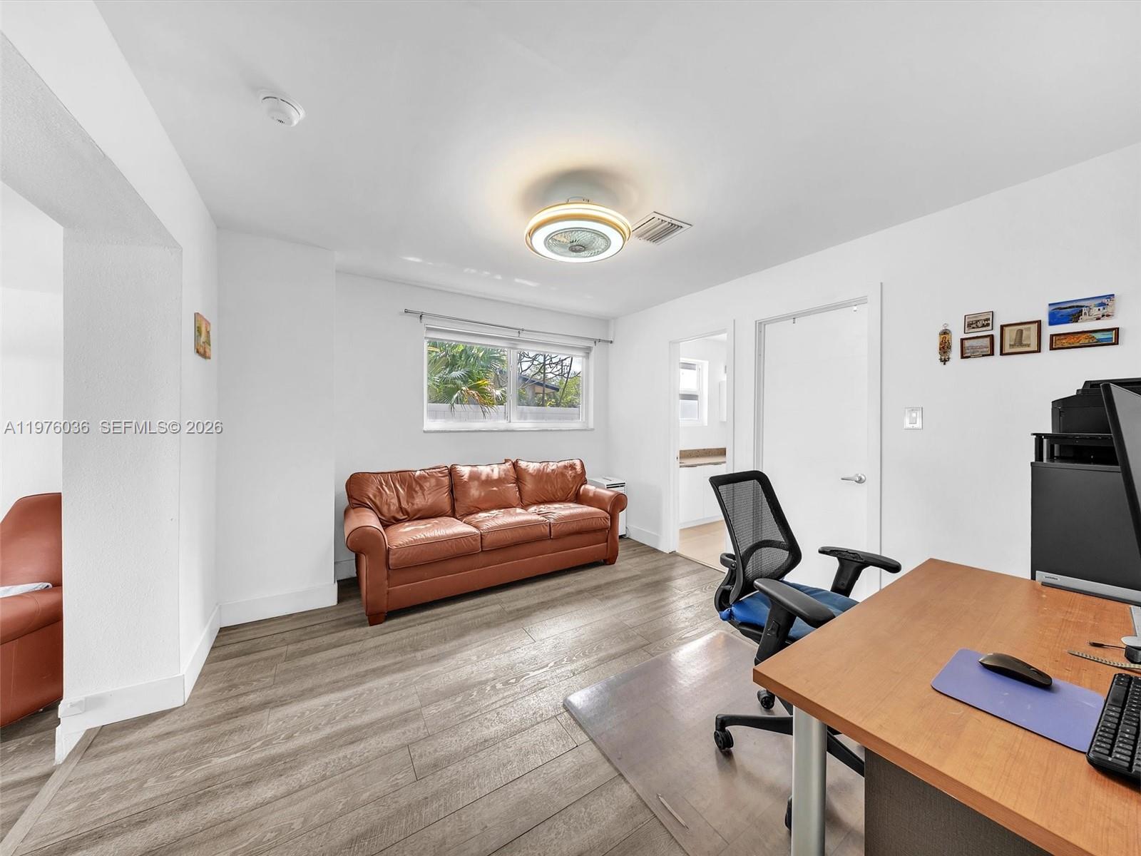 CORAL RIDGE ISLES - Residential