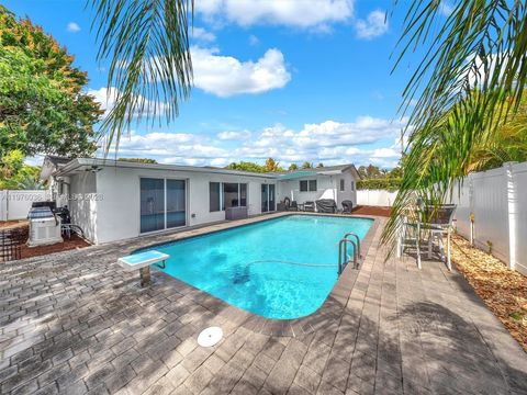 5100 NE 14th Ter Fort Lauderdale FL 33334