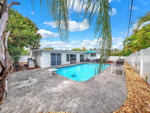 Tiny photo for 5100 NE 14th Ter, Fort Lauderdale, FL 33334 (MLS # A11976036)