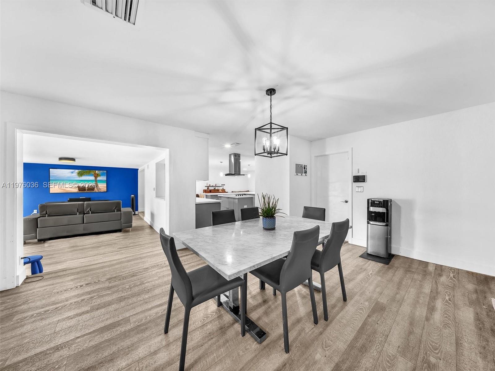 CORAL RIDGE ISLES - Residential