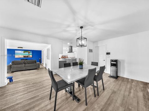 Tiny photo for 5100 NE 14th Ter, Fort Lauderdale, FL 33334 (MLS # A11976036)