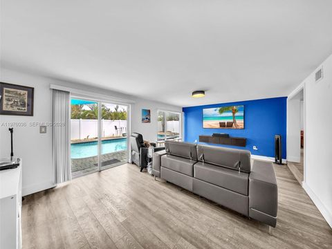 Tiny photo for 5100 NE 14th Ter, Fort Lauderdale, FL 33334 (MLS # A11976036)