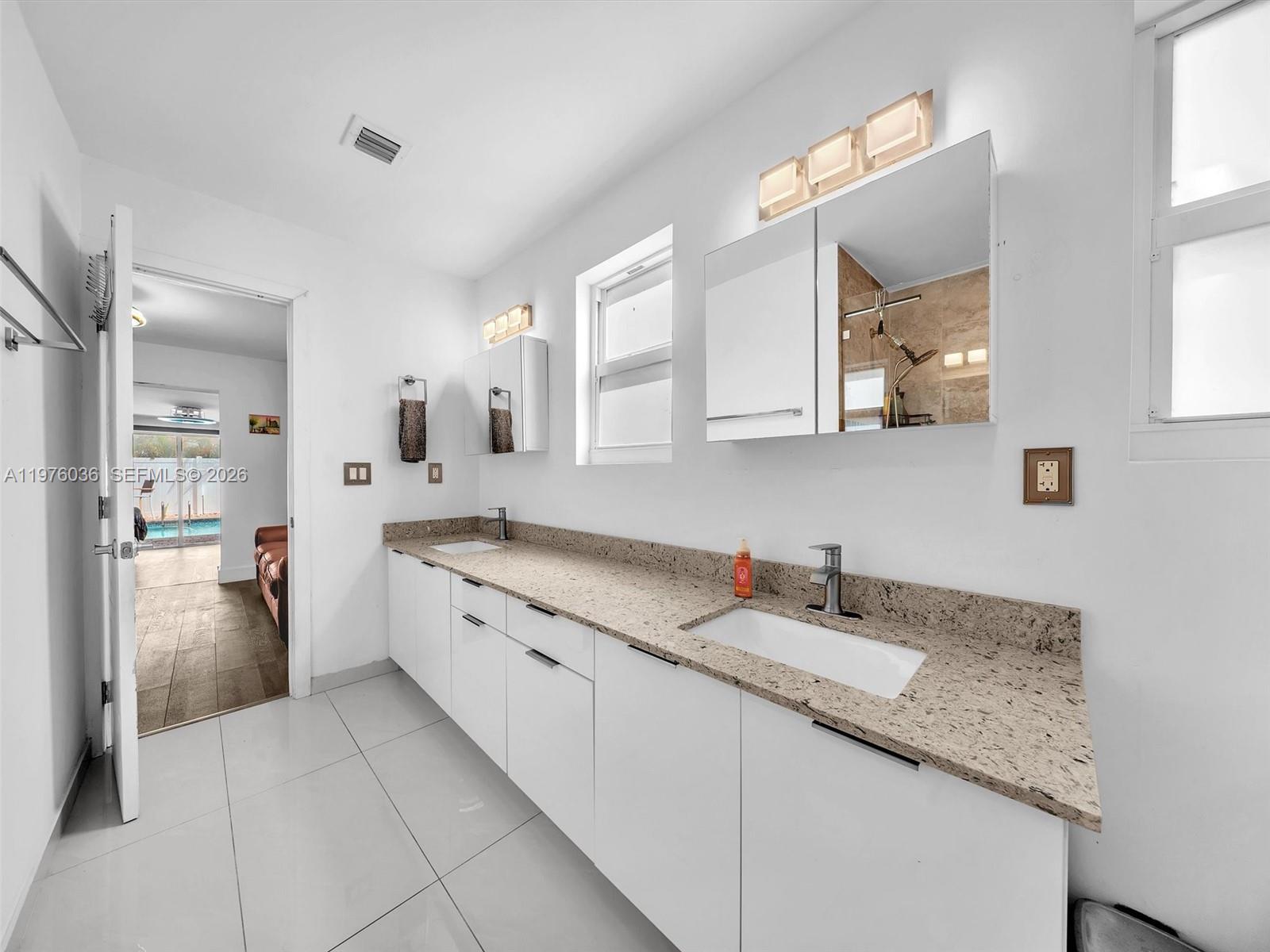 CORAL RIDGE ISLES - Residential