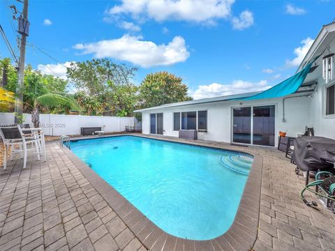Tiny photo for 5100 NE 14th Ter, Fort Lauderdale, FL 33334 (MLS # A11976036)