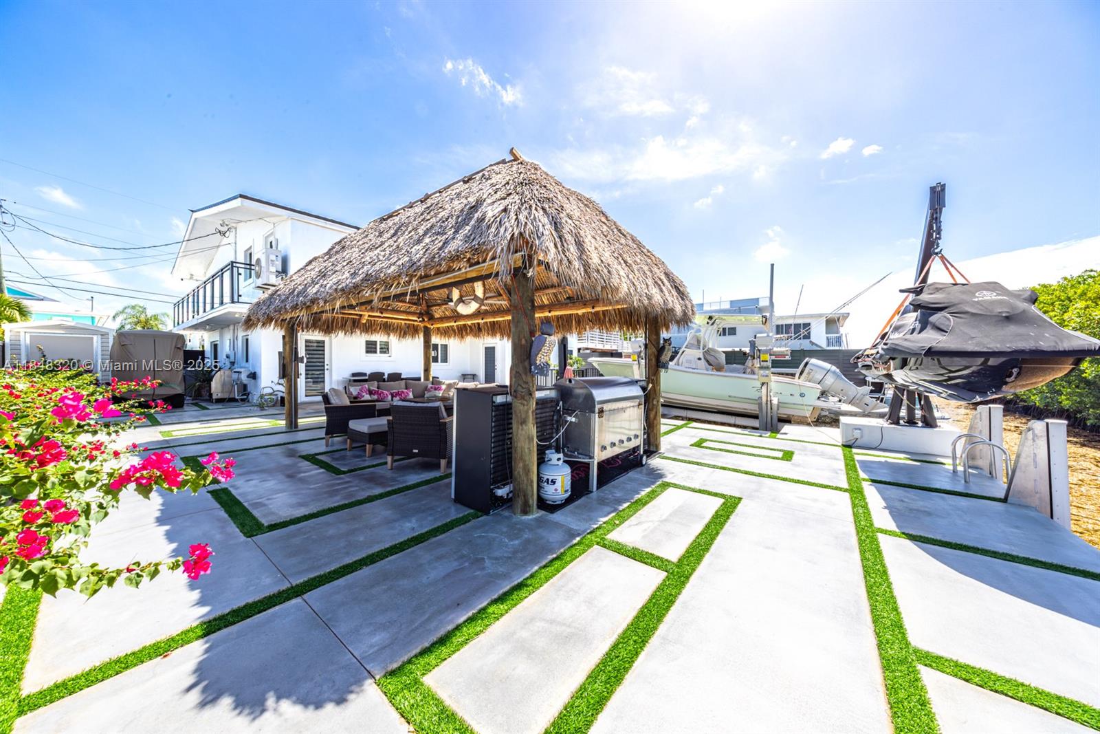 KEY LARGO BEACH - Residential