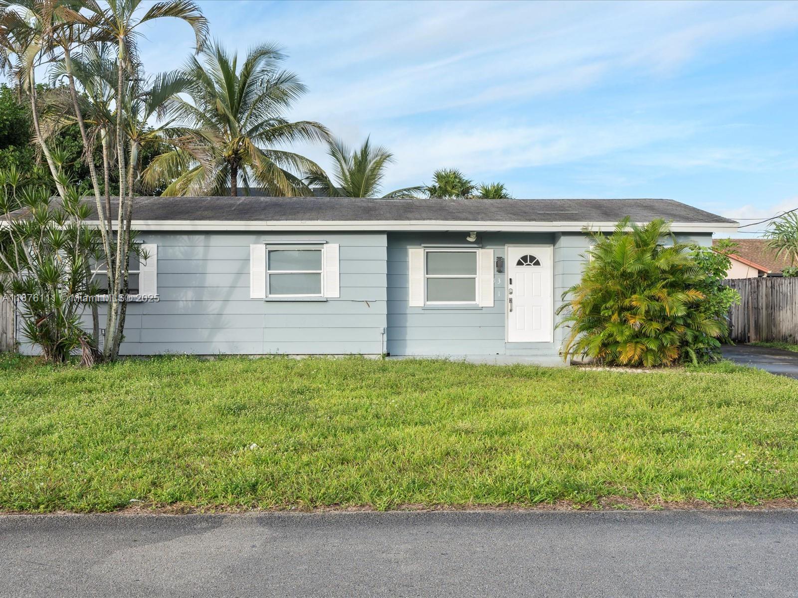 SILVER LAKE - Residential Lease