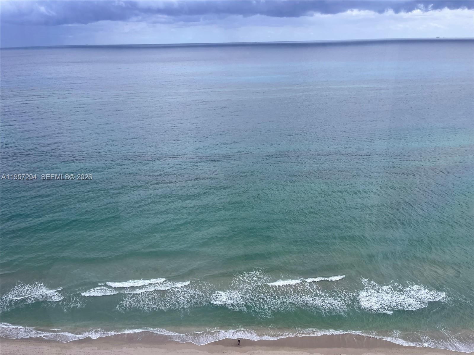 RENAISSANCE OF POMPANO BE - Residential Lease