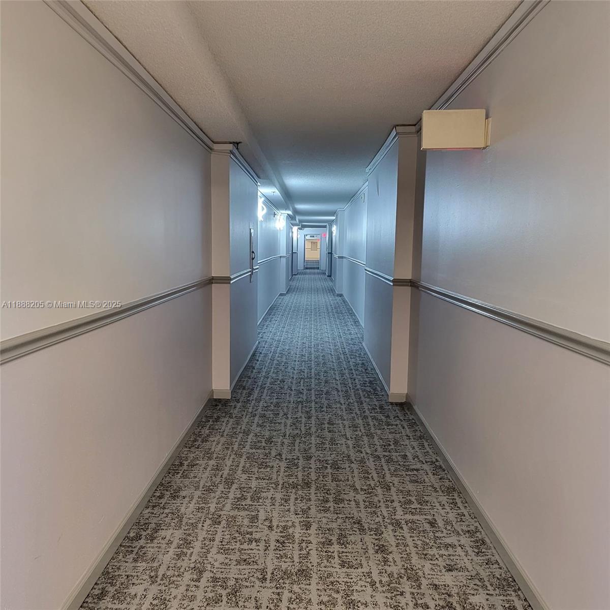 PLAZA OF AMERICAS CONDO P - Residential Lease