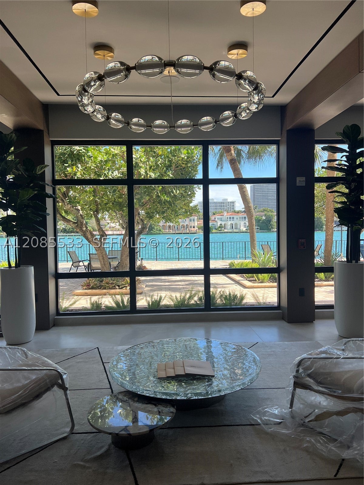 10101 E Bay Harbor Dr 301