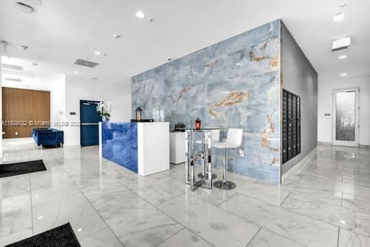 1850 monroe 406, Hollywood, FL, 33020/$470,000 4 1850 monroe 406