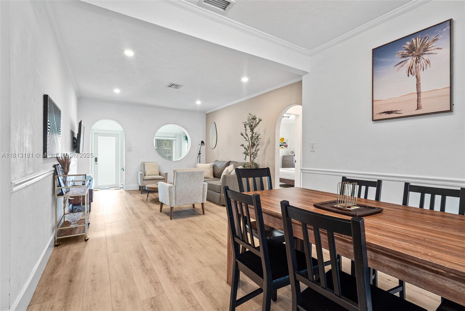 ST JAMES COURT - Residential