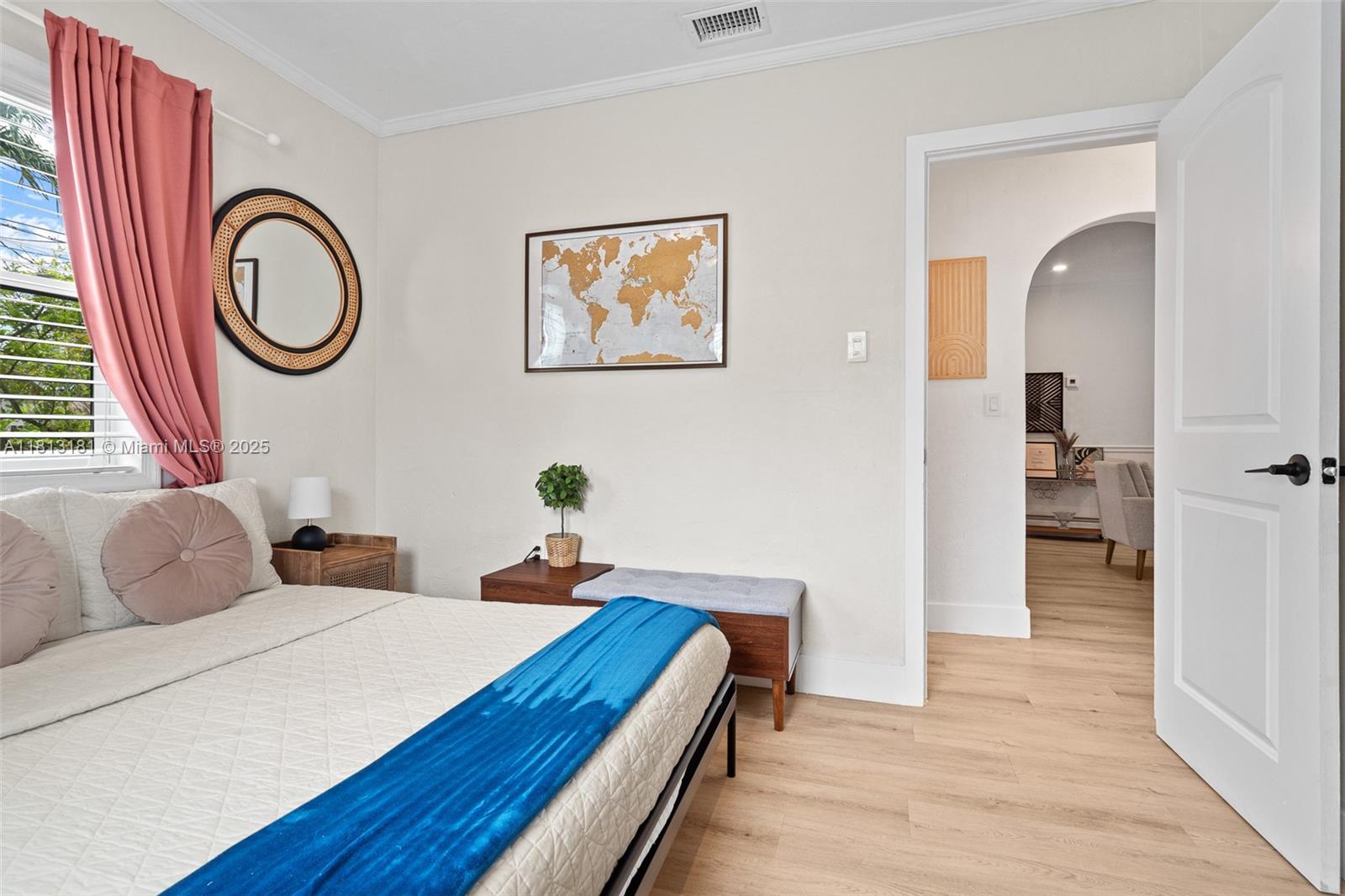 ST JAMES COURT - Residential
