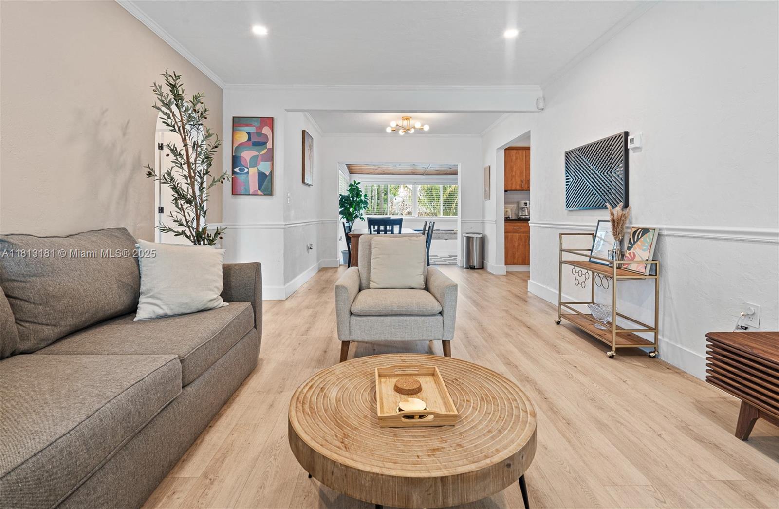 ST JAMES COURT - Residential