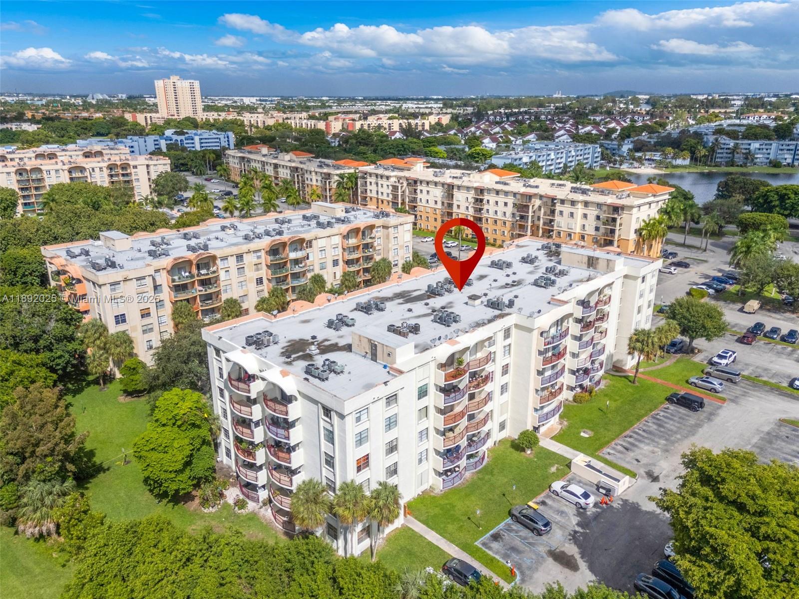 THE FOUNTAINS OF FONTAINE - Residential