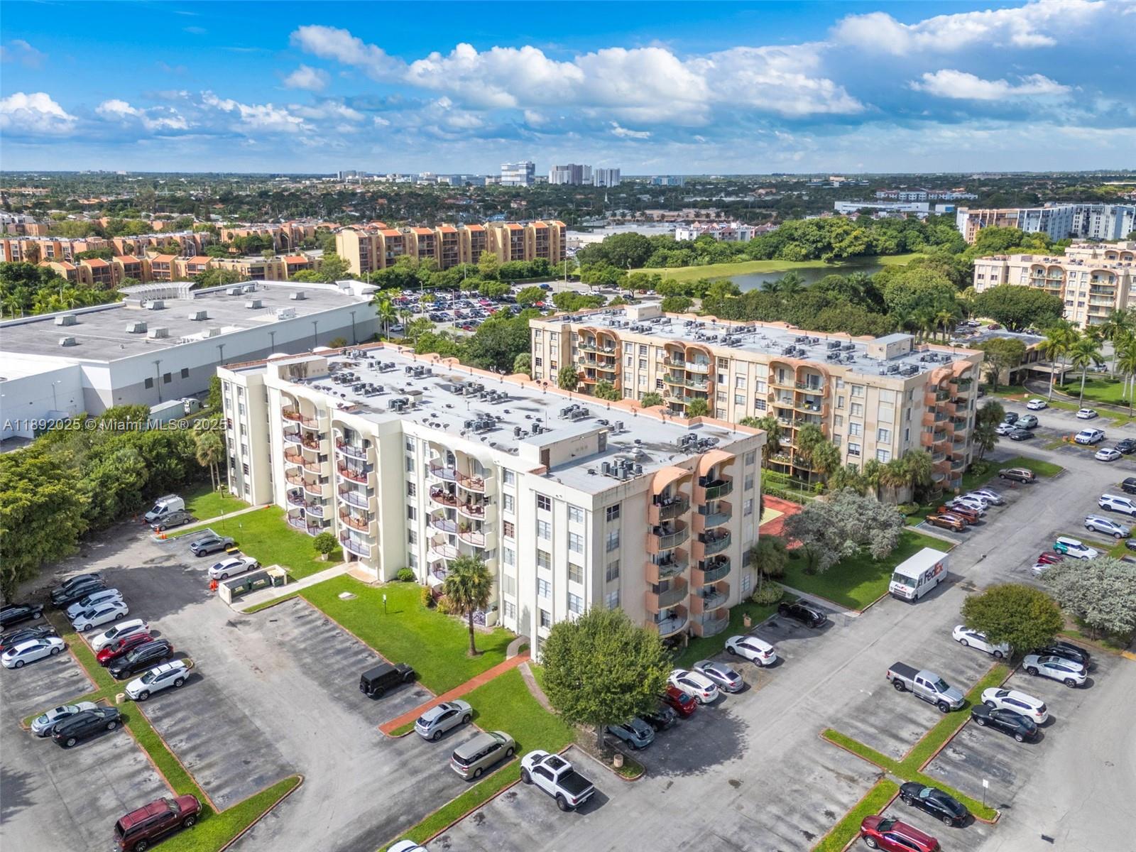 THE FOUNTAINS OF FONTAINE - Residential