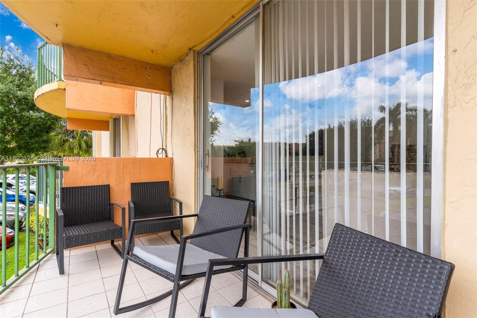 THE FOUNTAINS OF FONTAINE - Residential