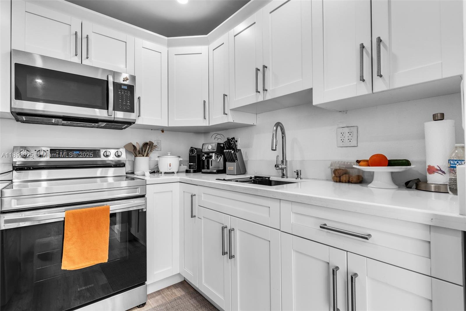 THE FOUNTAINS OF FONTAINE - Residential