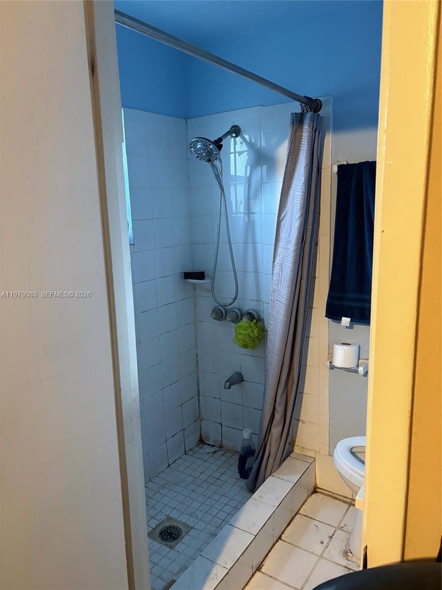 ESSEX VILLAGE-THIRD ADDIT - Residential