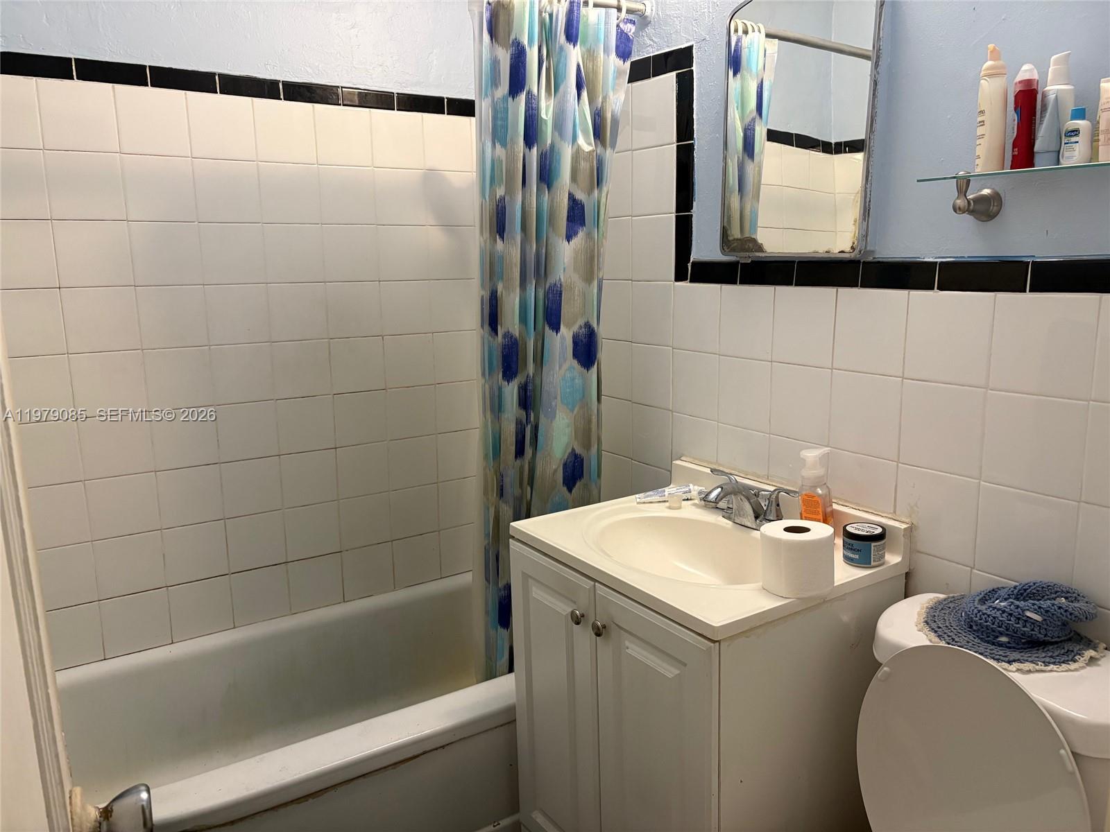 ESSEX VILLAGE-THIRD ADDIT - Residential