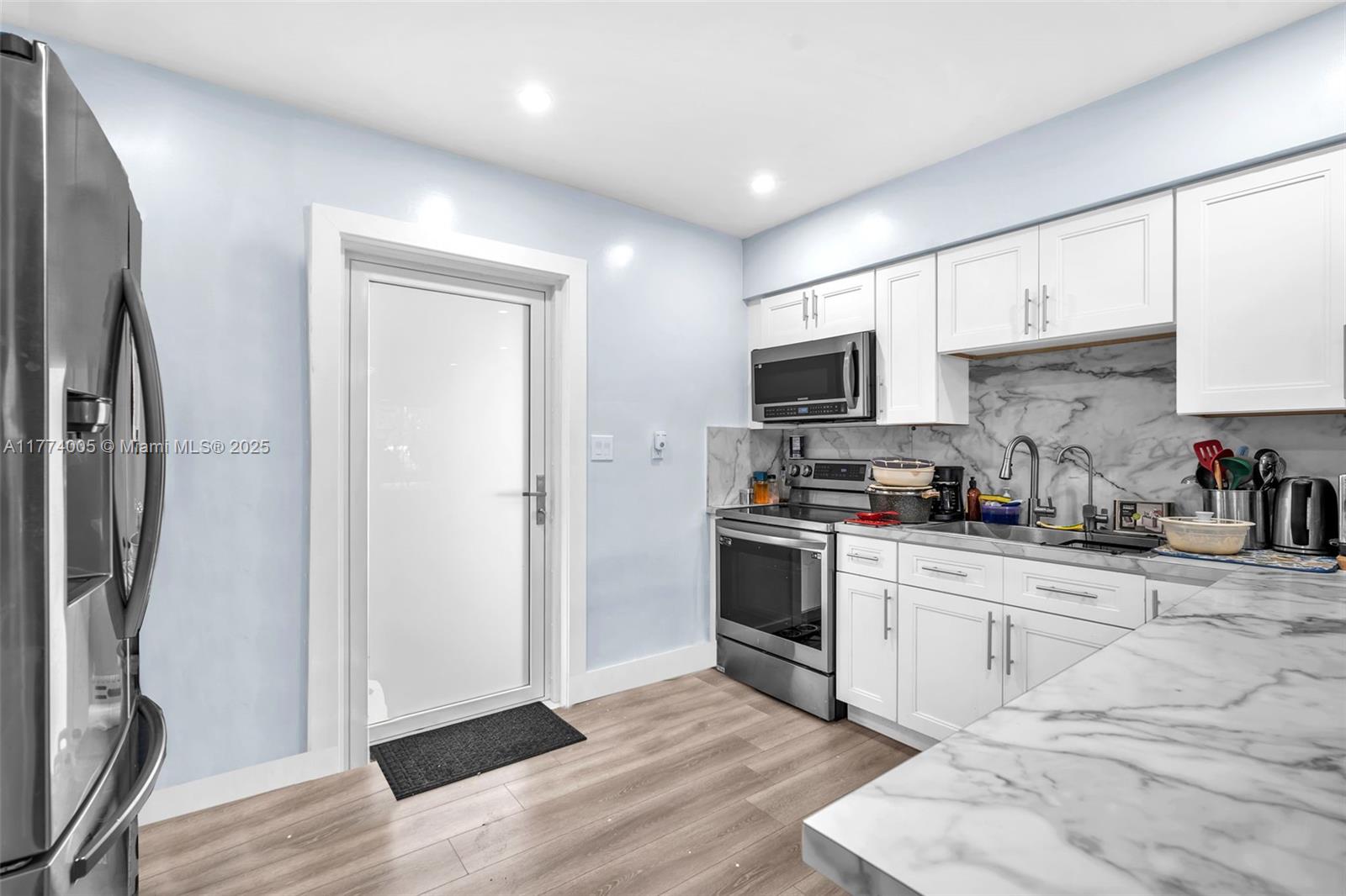 ANSONIA GARDENS - Residential