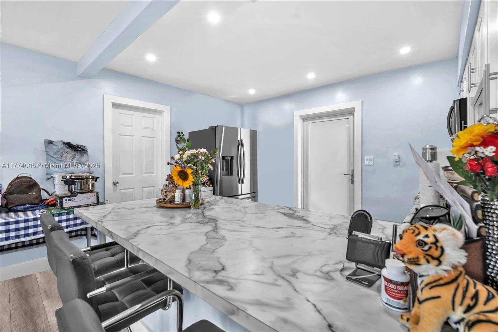 ANSONIA GARDENS - Residential
