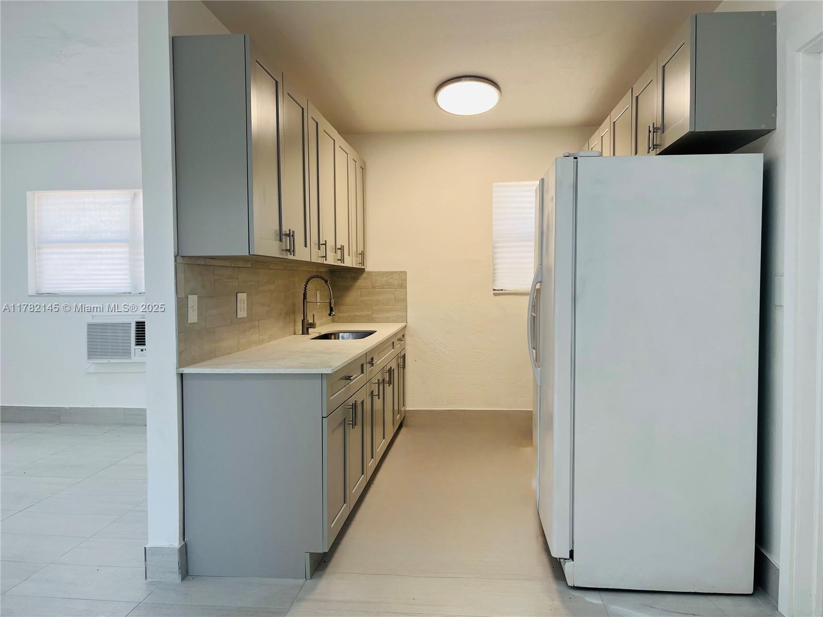 Rental Property at 13390 Ne 6th Ave 10, North Miami, Miami-Dade County, Florida - Bedrooms: 2 
Bathrooms: 1  - $2,150 MO.
