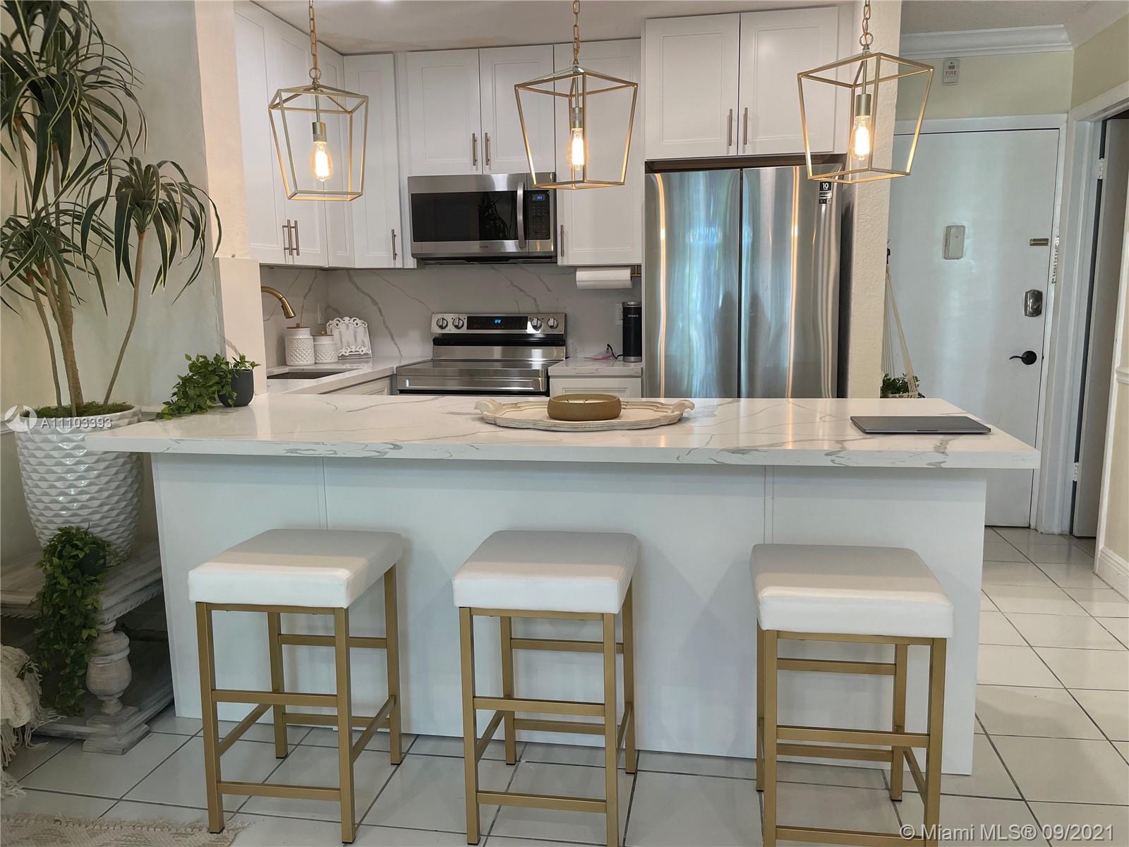 Mayfair apt co-op - Residential Lease