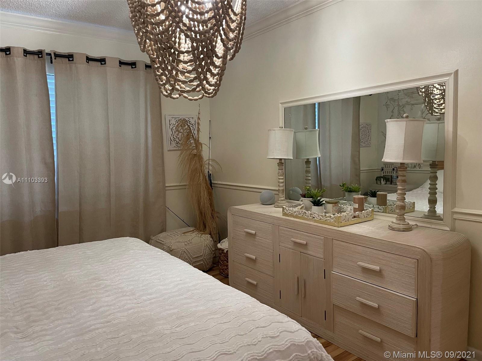 Mayfair apt co-op - Residential Lease