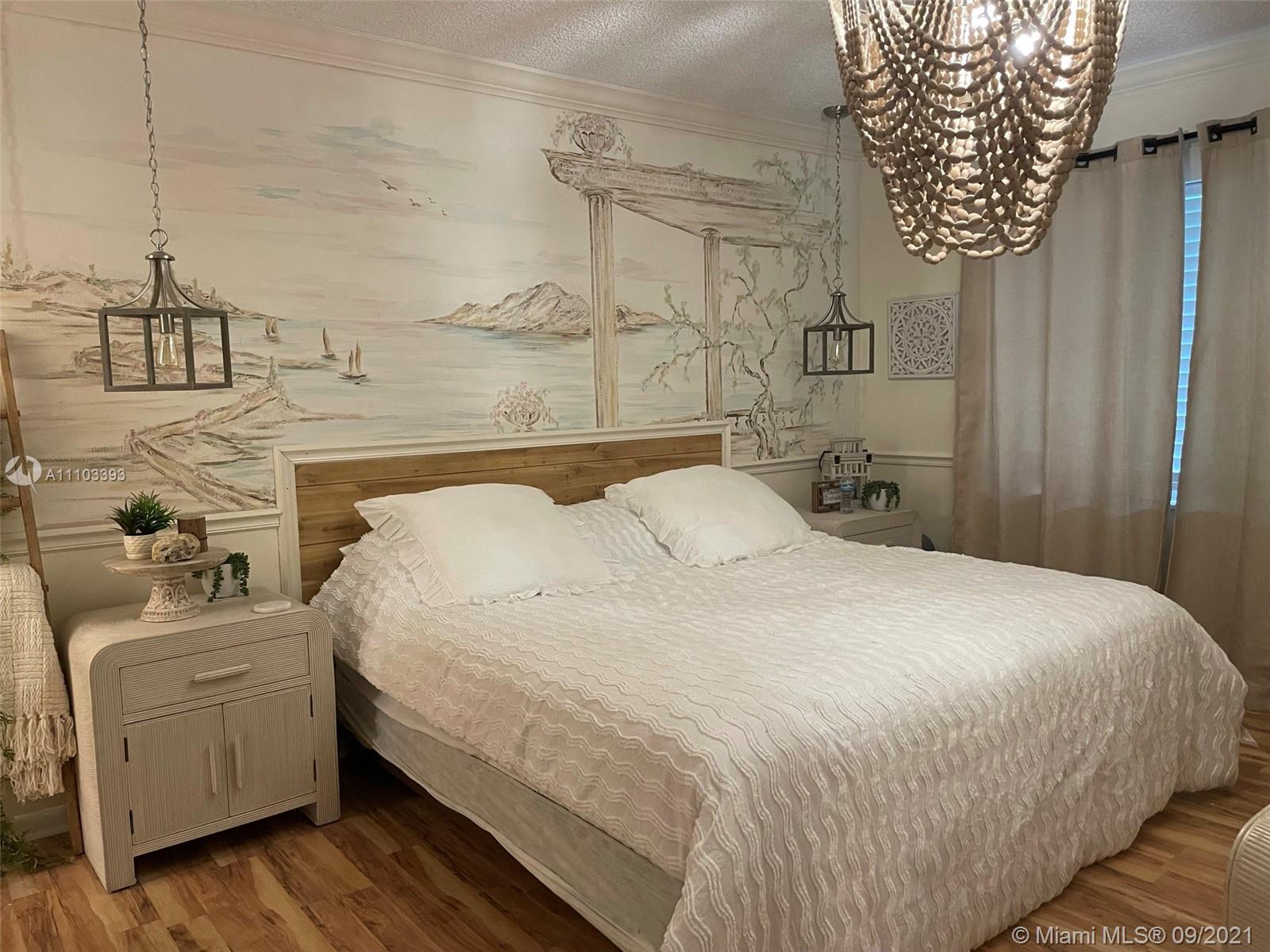 Mayfair apt co-op - Residential Lease