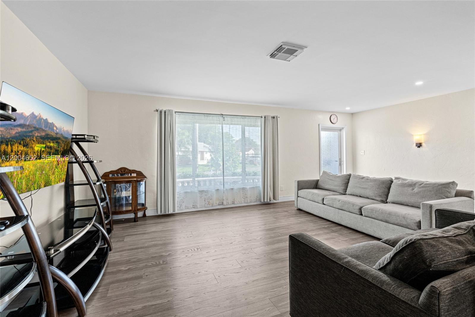 WESTWOOD COMMUNITY 3 - Residential