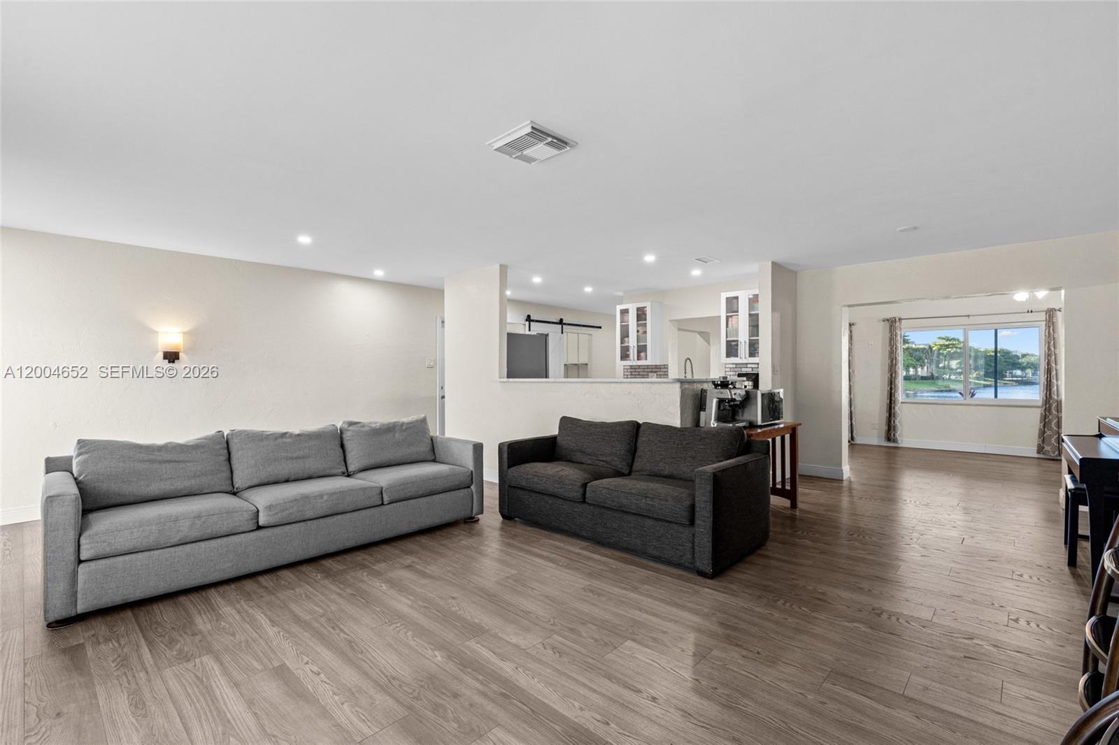 WESTWOOD COMMUNITY 3 - Residential